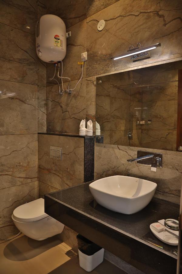Mannat Resort Paota Prāgpura Esterno foto