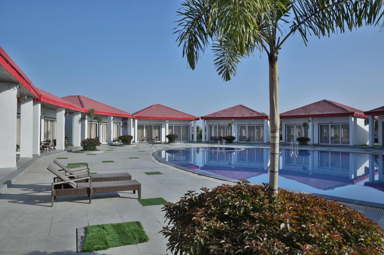 Mannat Resort Paota Prāgpura Esterno foto