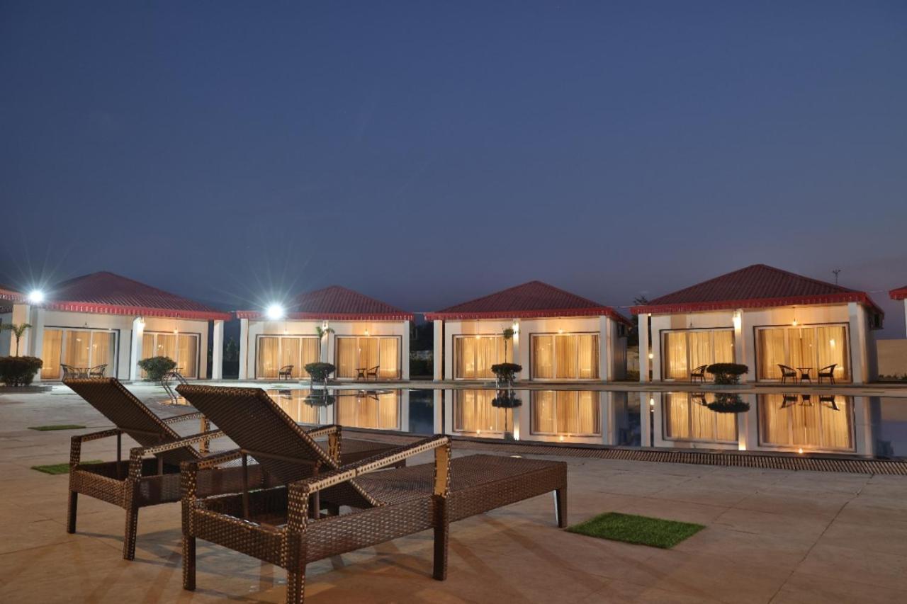 Mannat Resort Paota Prāgpura Esterno foto